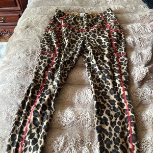 Chicos Zenergy size 0 new without tags leopard leggings